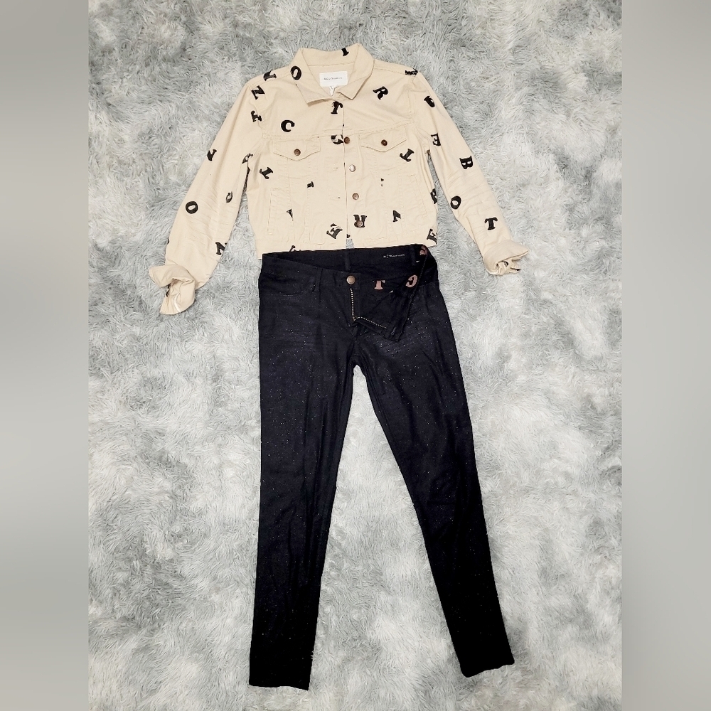 Alphabet Print Denim Cropped Jacket & Reversible Black Jeans - Picture 3 of 9